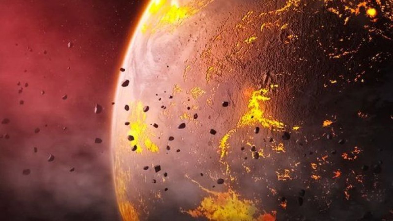 NASA’dan Yeni Bir Keşif! Güneş Üzerinde 20 Dünya Büyüklüğünde Delik Bulundu!