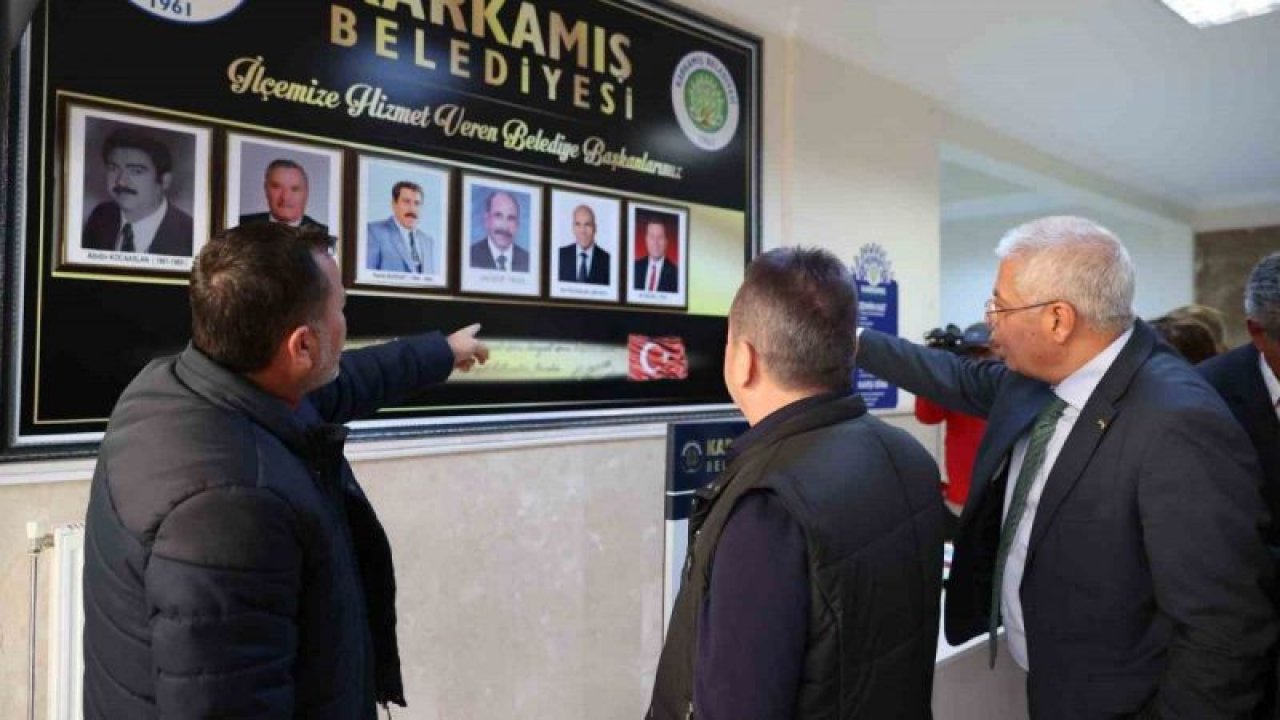 Gaziantep’te depremzedeler iftar yaptı! Antalya Büyükşehir Belediye Başkanı Muhittin Böcek'te GAZİANTEPTE