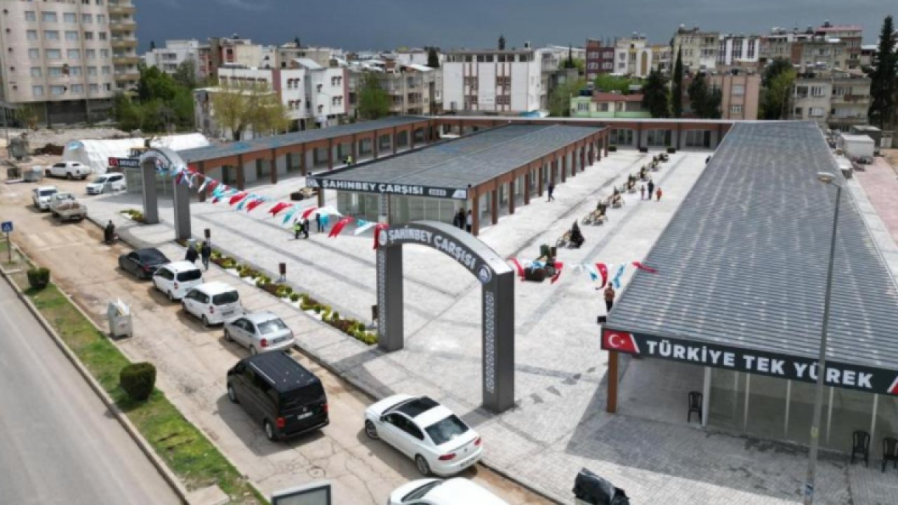 Gaziantep Şahinbey Belediyesi, Adıyaman'da 55 dükkandan oluşan bir çarşı yaptı.