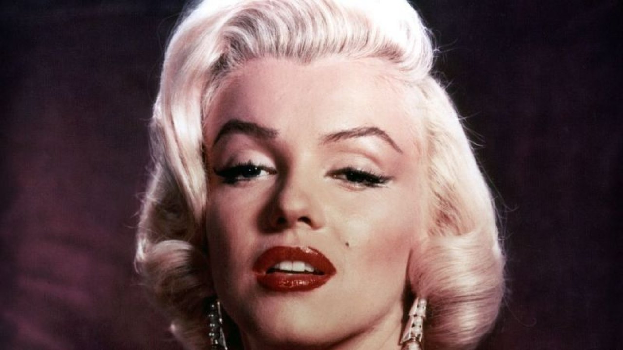 Ünü Yıldızın Güzellik Sırrı Ortaya Çıktı! Marilyn Monroe’nin Genç Görünmek Adına Yaptıkları!