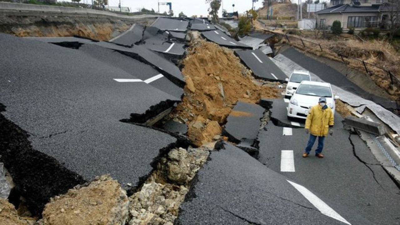 Sabaha Karşı Deprem Paniğe Neden Oldu! Gaziantep’ten De Hissedilen Depremin Şiddeti Kaç?