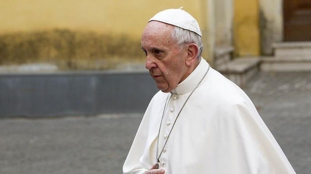 Papa Franciscus, Rusya-Ukrayna çatışmasına dâhil oldu: Ukrayna Rusya çatışmasına Vatikan’dan barış misyonu!