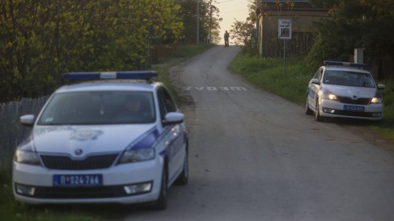 Sırbistan'da Art Arda Gerçekleşen Silahlı Saldırılar Korkutuyor! İki Günde 17 Kişi Hayatını Kaybetti!