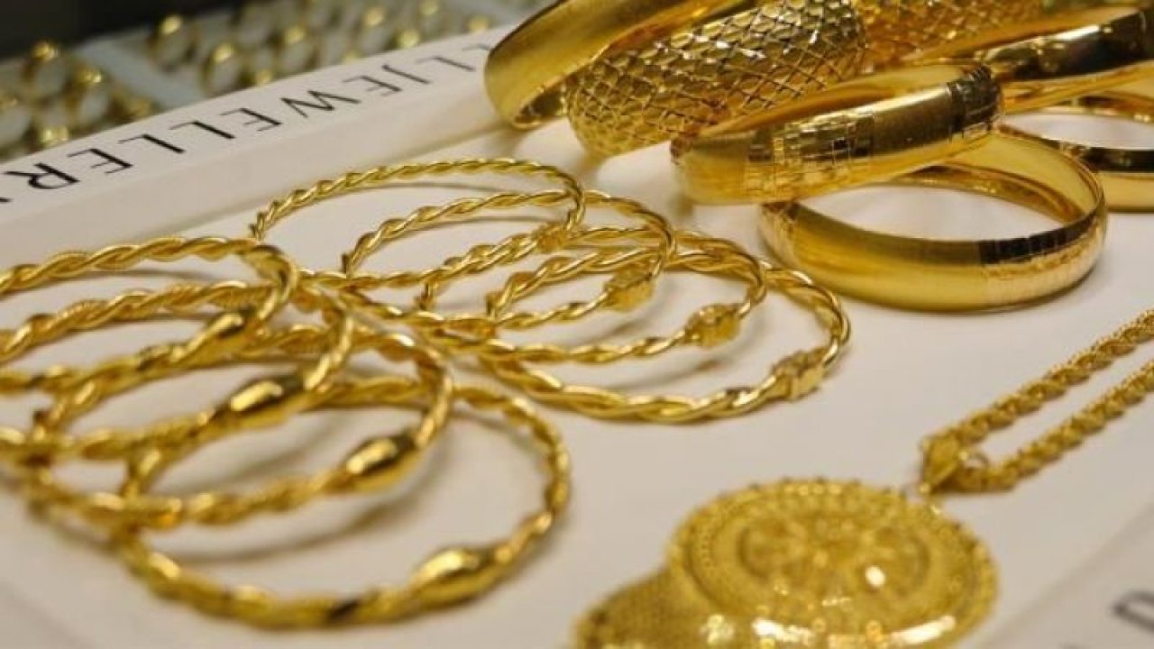 Altın fiyatları rekor kırarken bu ülkede talepler ilk kez yerlerde süründü! Altın talebi yüzde 17 düştü… Altın fiyatları düşecek mi?
