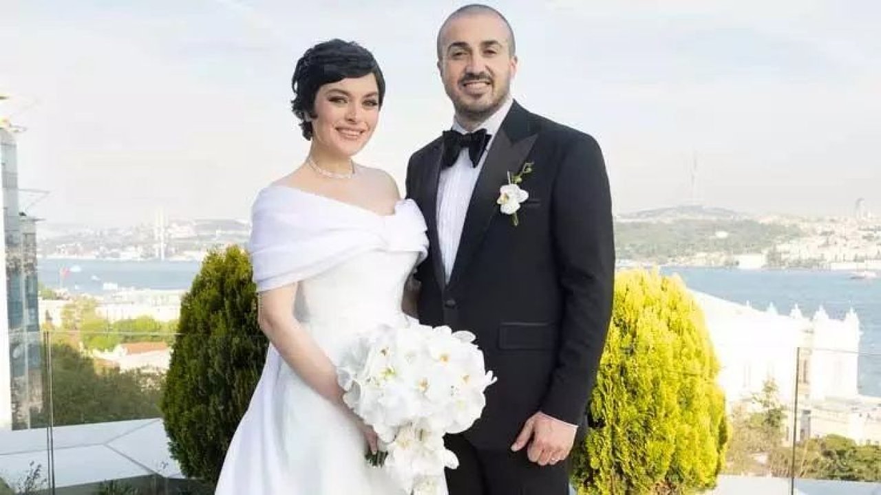 Ezgi Mola, iş insanı Mustafa Aksakallı ile evlendi! Törene 14 kişi katıldı! Çiftin nikah şahitleri…