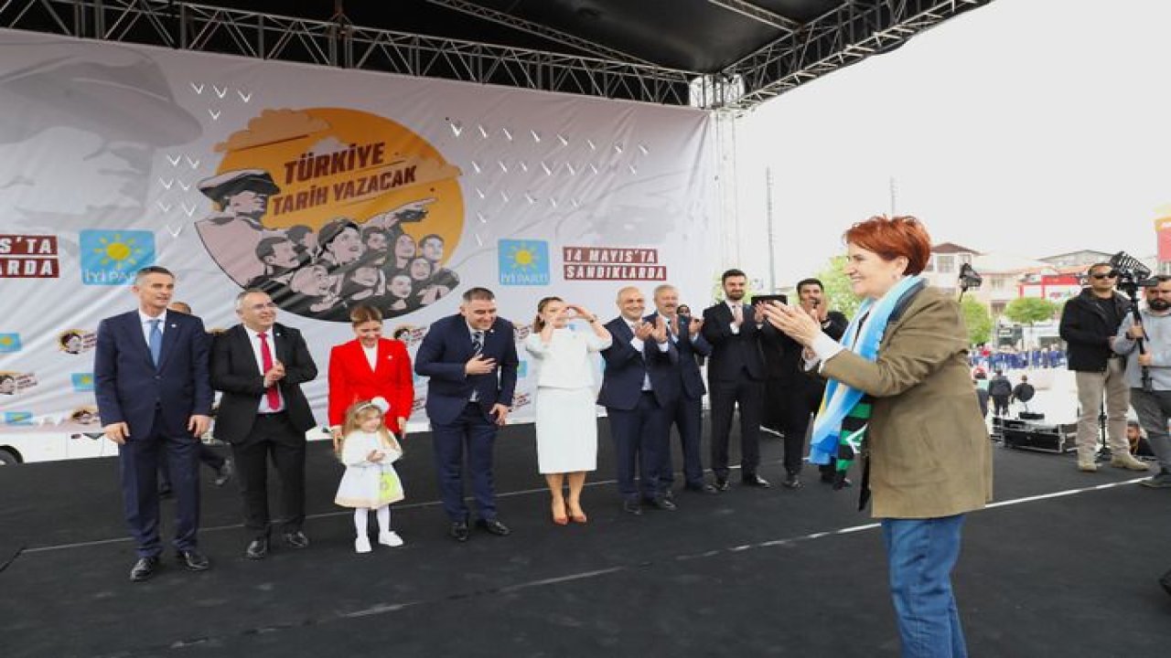 İYİ Parti Genel Başkanı Meral Akşener Sakarya’da vatandaşlara seslendi