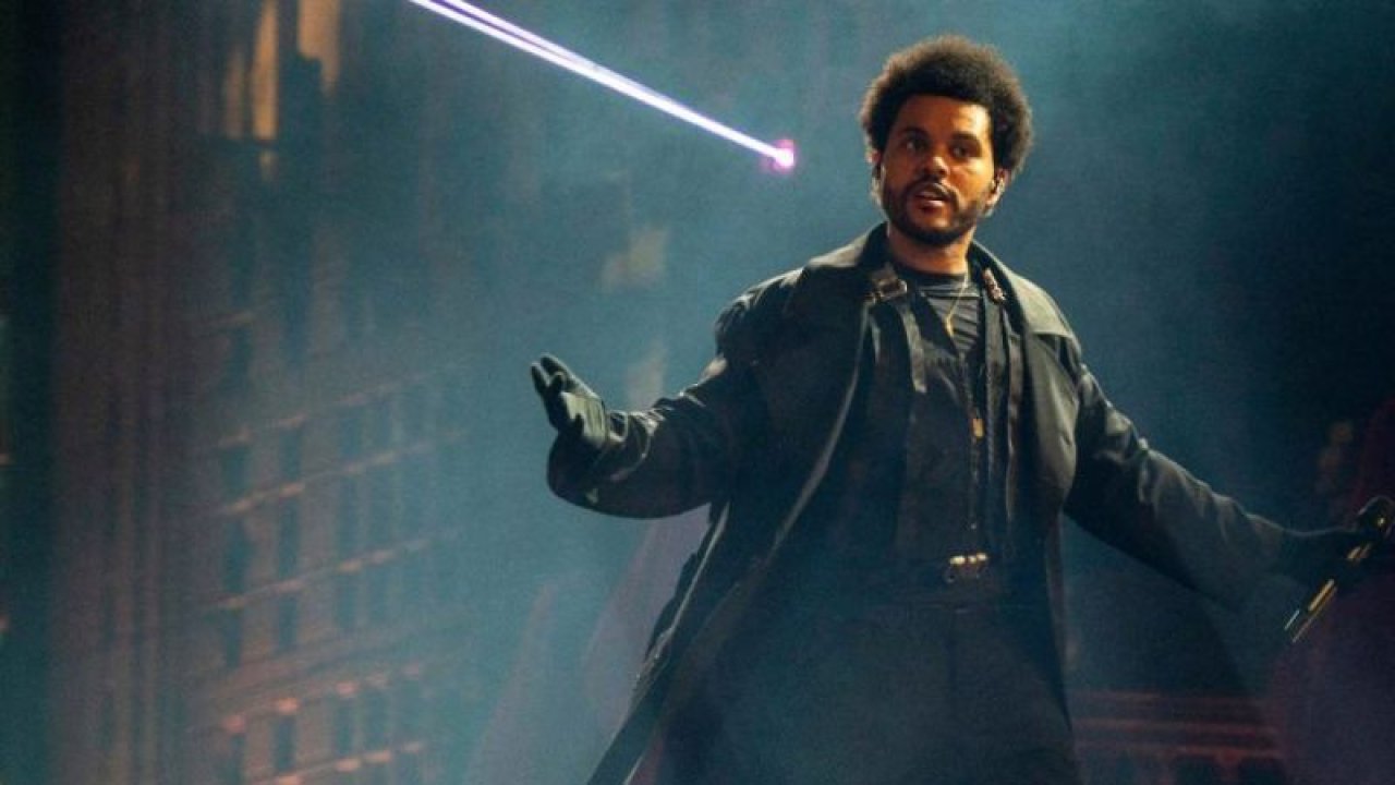 Ünlü Kanadalı şarkıcı The Weeknd, sahne adını değiştirmeye karar verdi! Hayranları şokta…