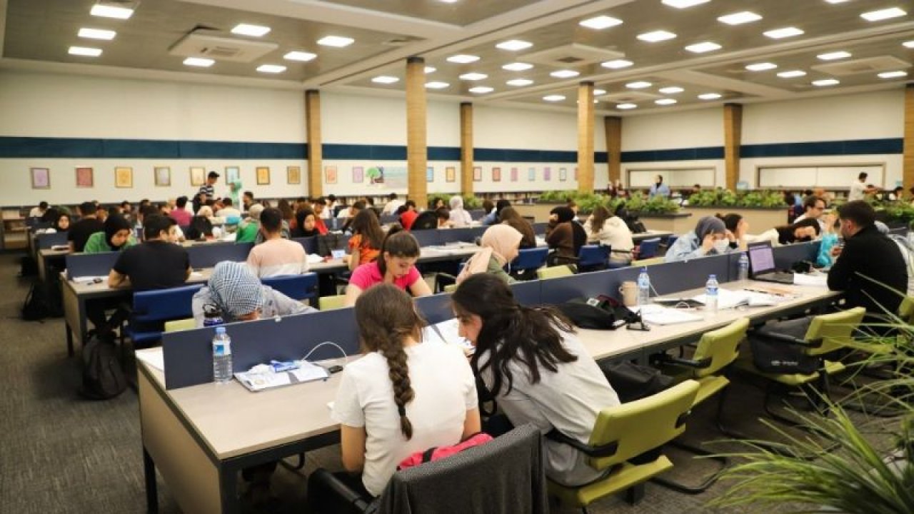 Şehitkamil’deki kütüphanelerden 52 bin öğrenci yararlanıyor