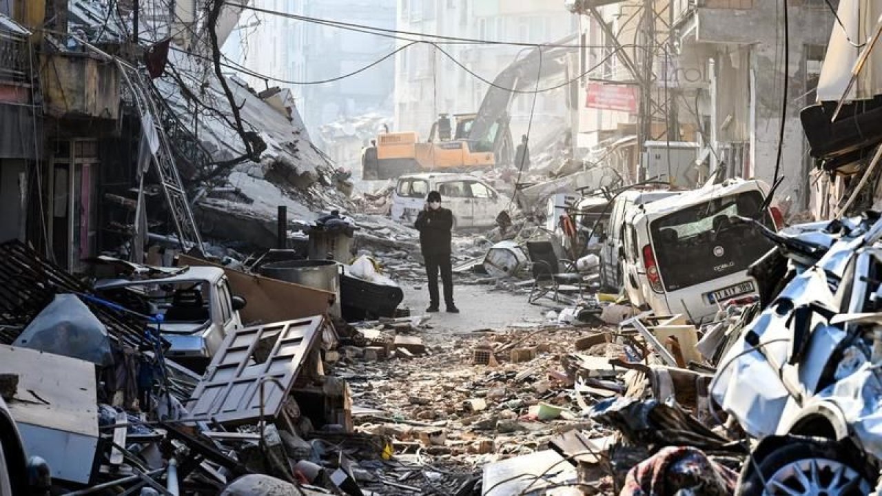 Kahramanmaraş depremlerinin ardından 38 bin artçı sarsıntı yaşandı.. Sakın girmeyin!
