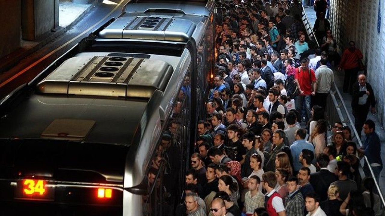 İstanbul'da zaferin 570. yılında toplu taşıma ücretsiz mi?