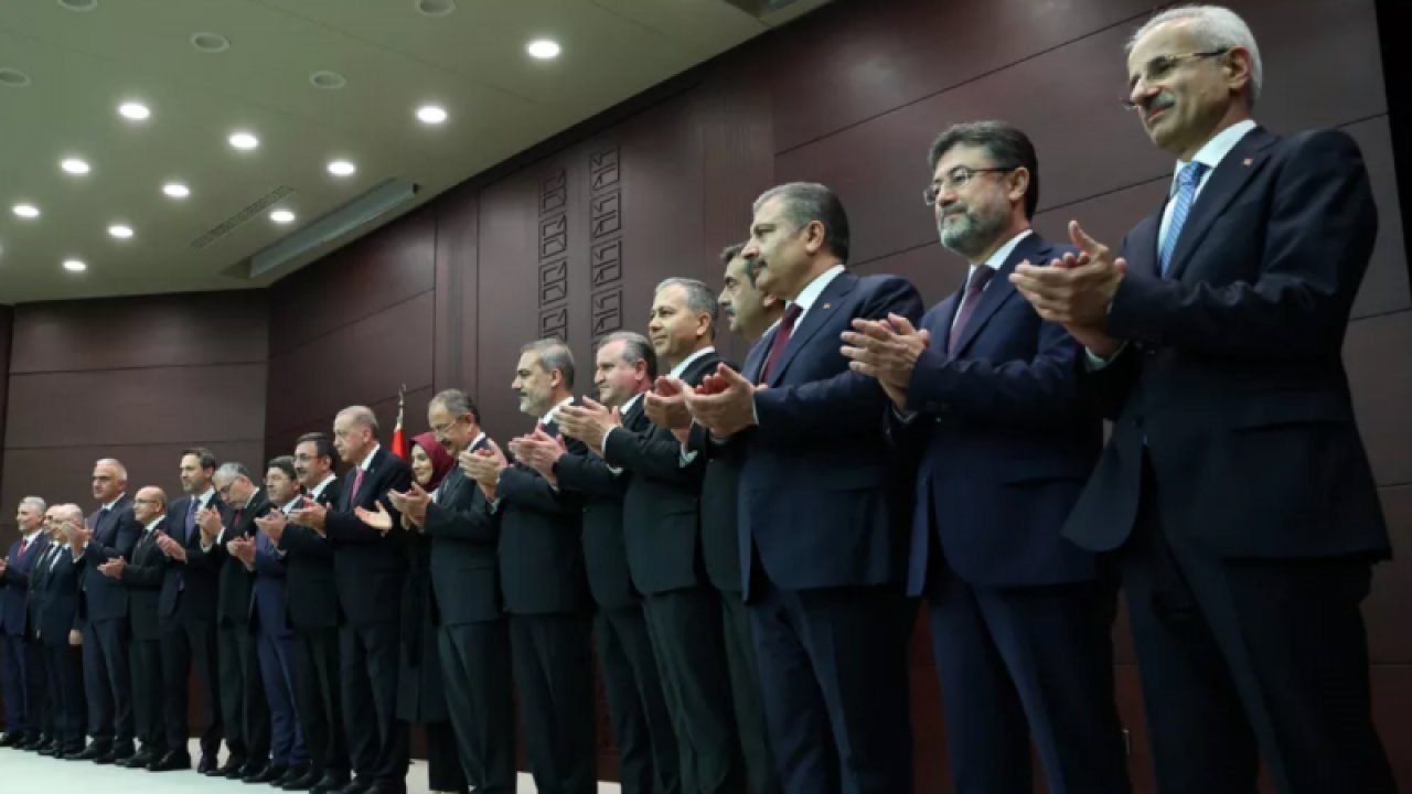 Cumhurbaşkanı Erdoğan kabineyi açıkladı... Hakan Fidan, Ali Yerlikaya, Mehmet Şimşek...