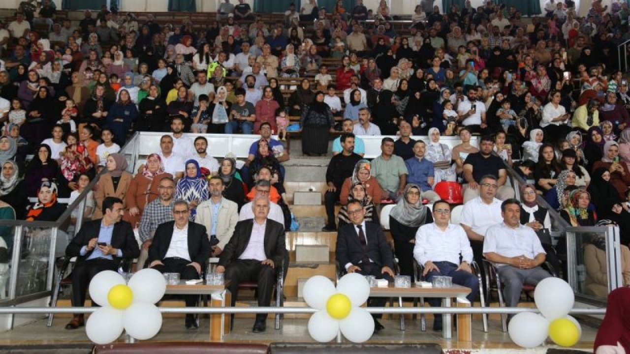 Gaziantep'in Nizip ilçesinde 4-6 yaş Kur'an Kursu yıl sonu etkinliği yapıldı
