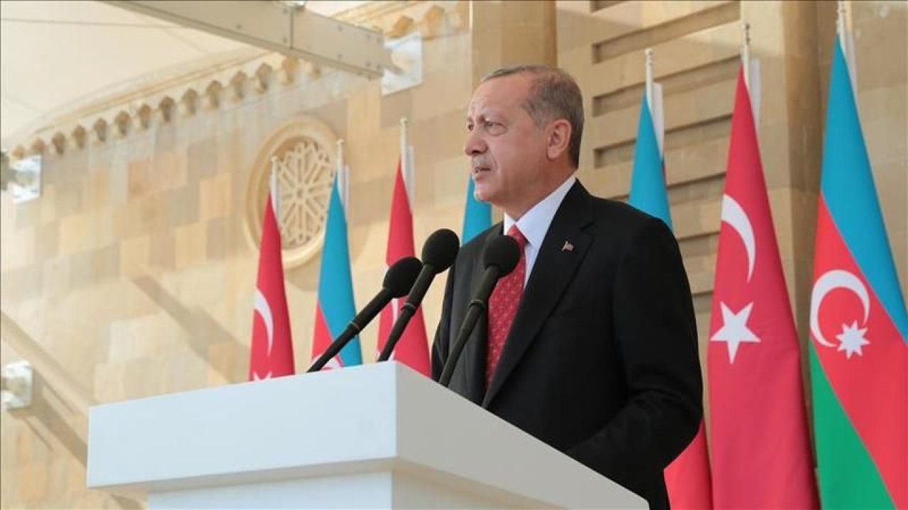 Erdoğan Bakü’de dikkatleri üzerine çeken Şusa mesajı verdi! ‘Ermenistan ve tüm dünyaya ayrı bir mesaj’ ifadesine yer verdi!