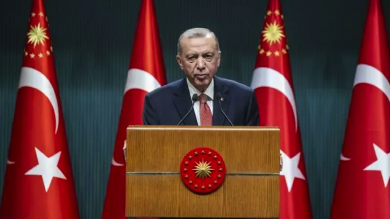 Cumhurbaşkanı Erdoğan'dan Asgari Ücret İçin Heyecanlandıran Açıklama: "YENİ ASGARİ ÜCRET HERKESİN İÇİNE SİNECEK"
