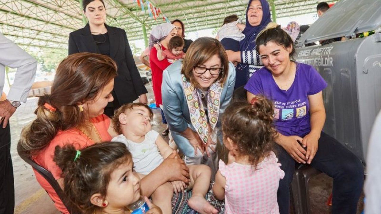 Gaziantep Büyükşehir Belediye Başkanı Şahin Vatandaşlarla Bayramlaştı