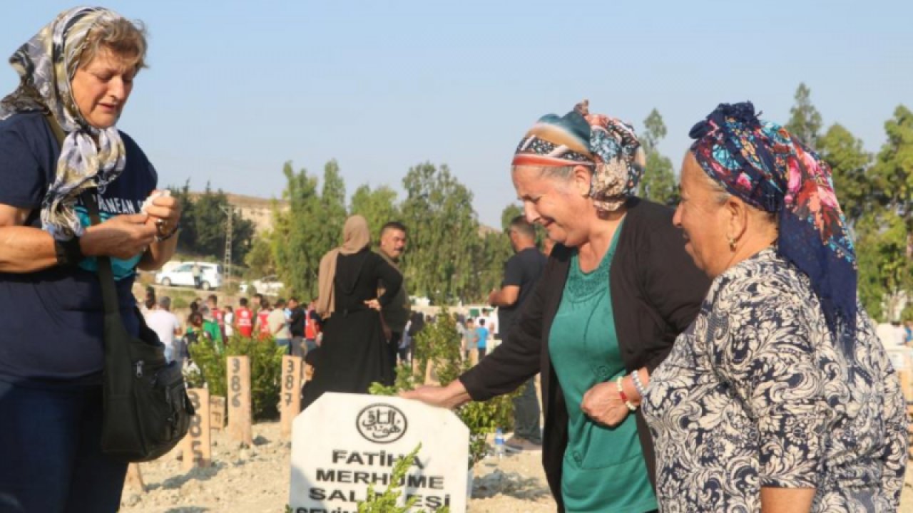 Deprem: Gaziantep, Kahramanmaraş ve Hatay'ı YIKMIŞTI! Hatay'dan Gelen Görüntüler Kurban Bayramı'nda YÜREK DAĞLADI! DEPREM'DE Gaziantep Dahil 11 İl'de BU NASIL BAYRAM DEDİRTEN ANLAR? KAMERALARA YANSID