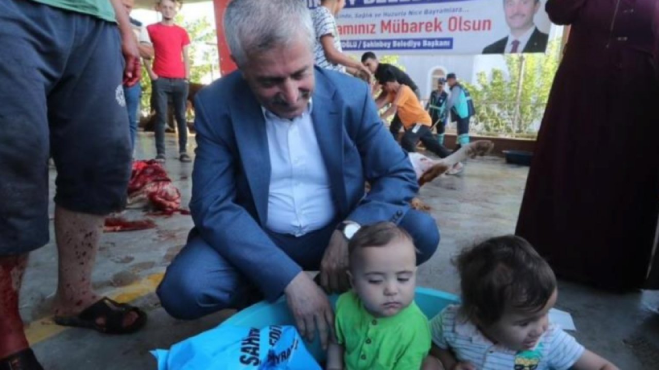 Şahinbey Belediye Başkanı Mehmet Tahmazoğlu kurban kesim alanlarını gezdi