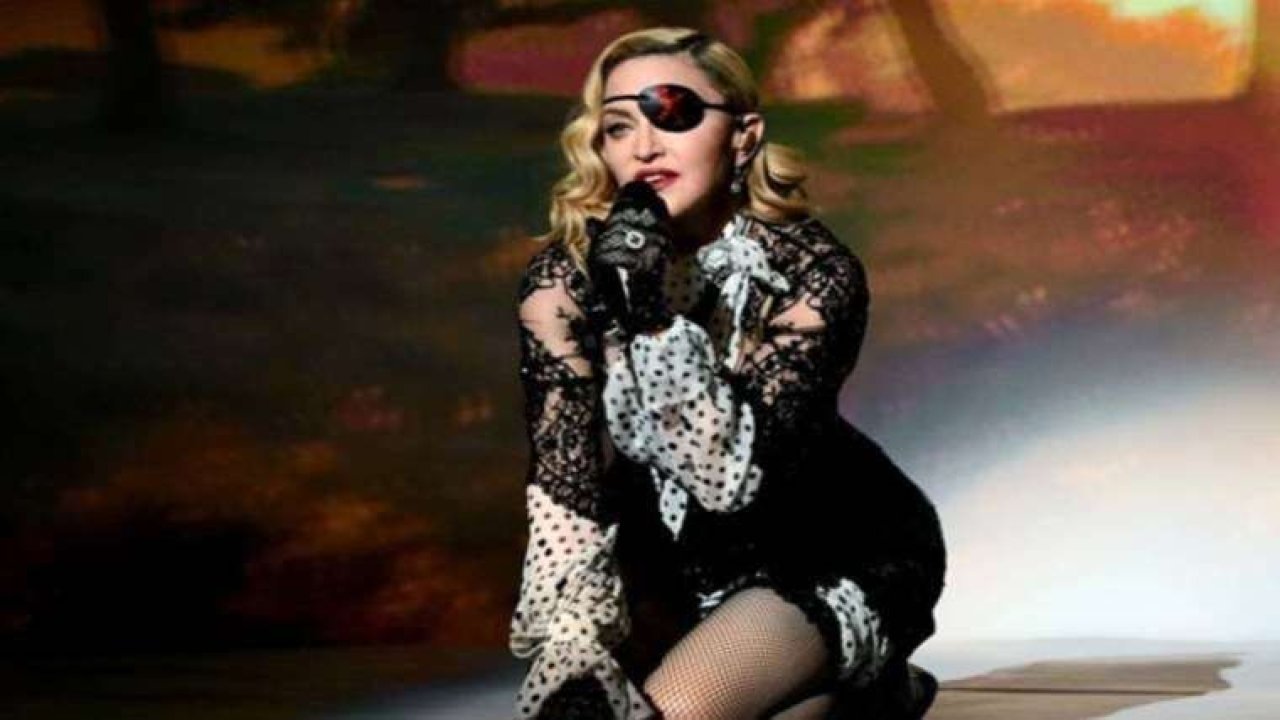 Entübe Edilen Madonna'nın Ailesinden Herkesi Yıkan İlk Açıklama