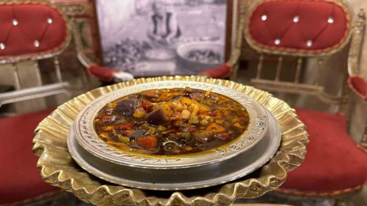 Gastronomi kenti Gaziantep’te eşsiz lezzeti:  Patlıcan doğrama nasıl yapılır?