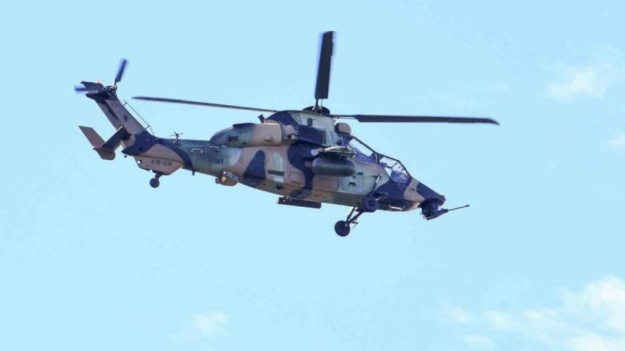 Avustralya’da askeri helikopter düştü: 4 kayıp
