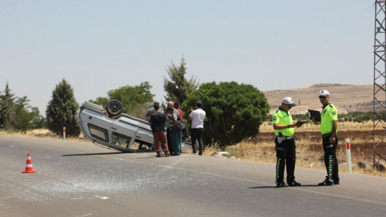 Kilis-Gaziantep karayolunda otomobil devrildi! Kazada 2 kişi yaralandı