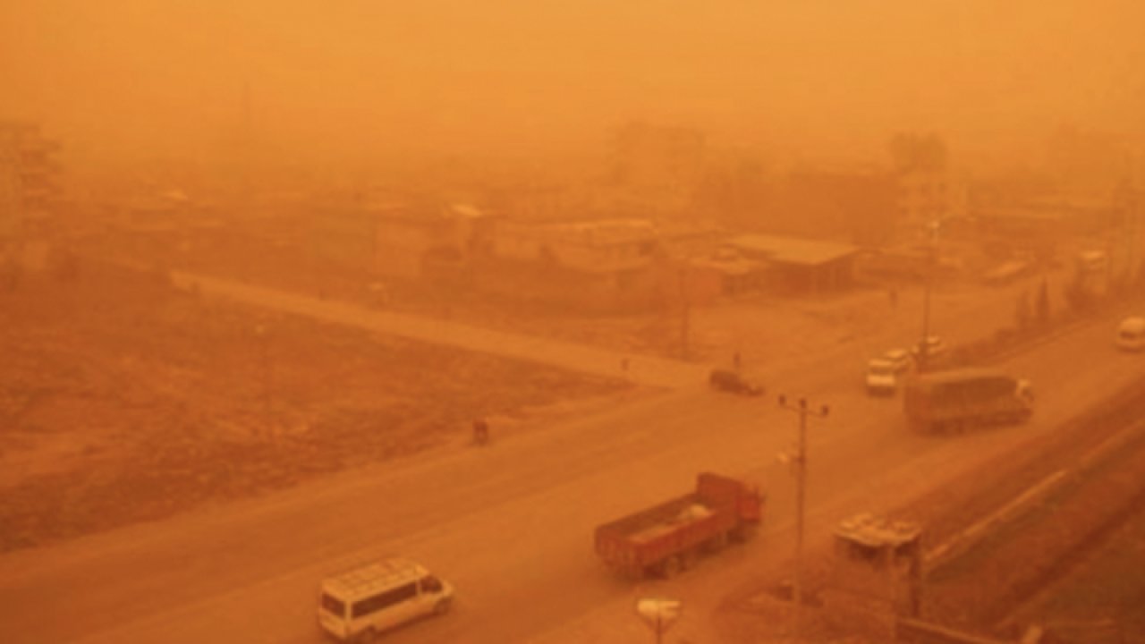 Gaziantep'e Suriye'den toz bulutu geliyor