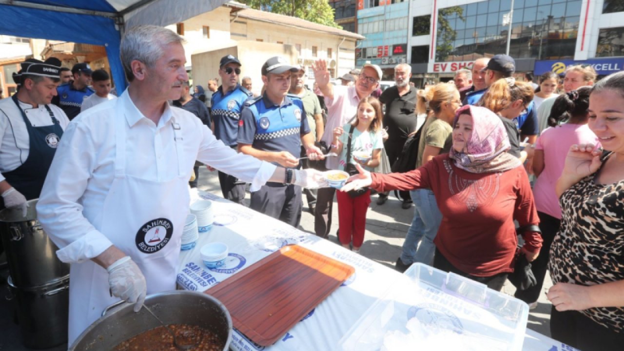 Gaziantep Şahinbey Belediyesi Muharrem ayı boyunca vatandaşlara aşure ikramında bulunacak.
