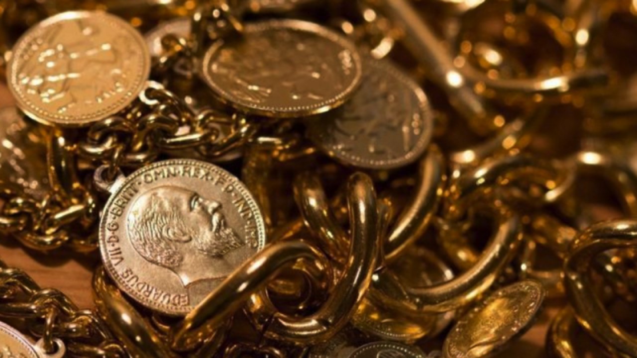 1 Ağustos Salı 2023 Tam,Yarım, çeyrek, gram altın fiyatları ne kadar oldu? 1 Ağustos 2023 Salı Bugün Altın Fiyatları... Yarım Altın Fiyatları Ne Kadar?