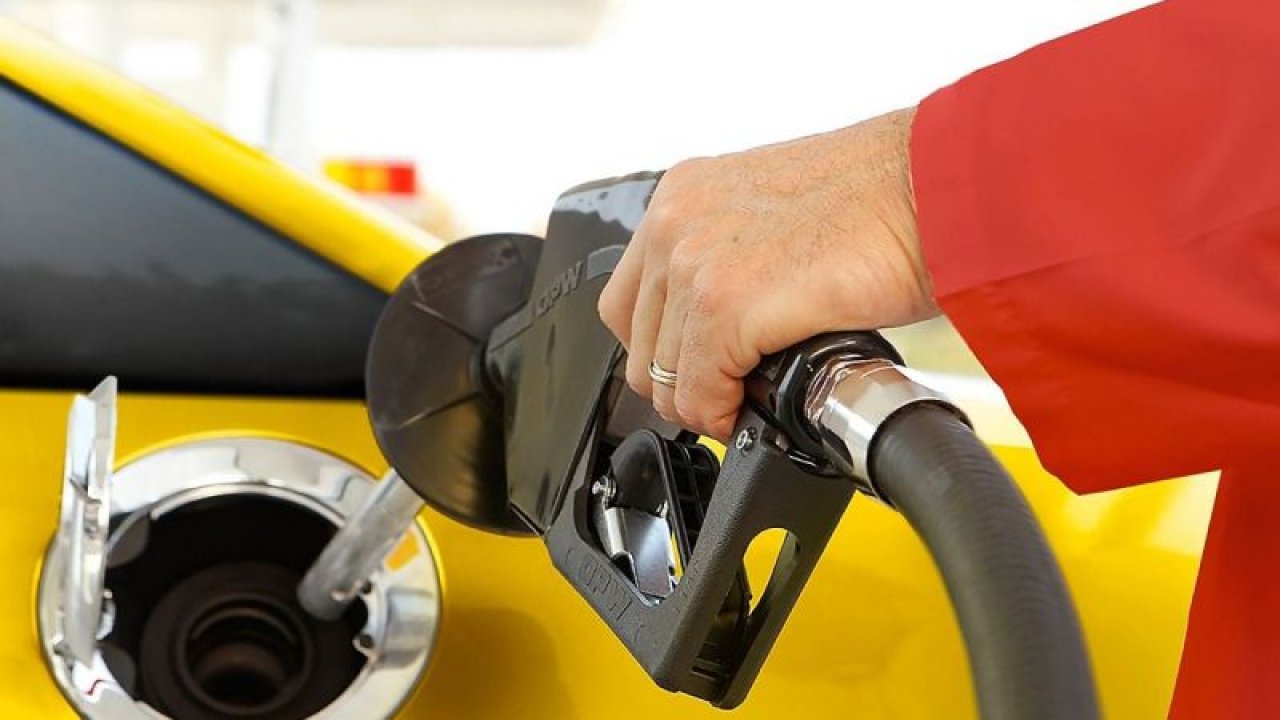 Petrol fiyatları bir aşağıya bir yukarı hareket etmeye başladı: Gözler akaryakıtta! İşte 4 Ağustos 2023 Gaziantep akaryakıt fiyatları