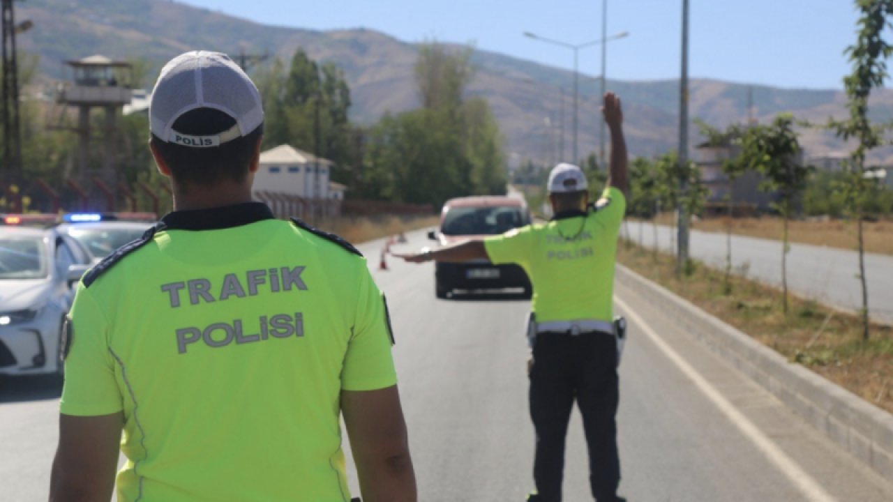 Gaziantep'te trafik kurallarına uymayan sürücülere ceza yağdı