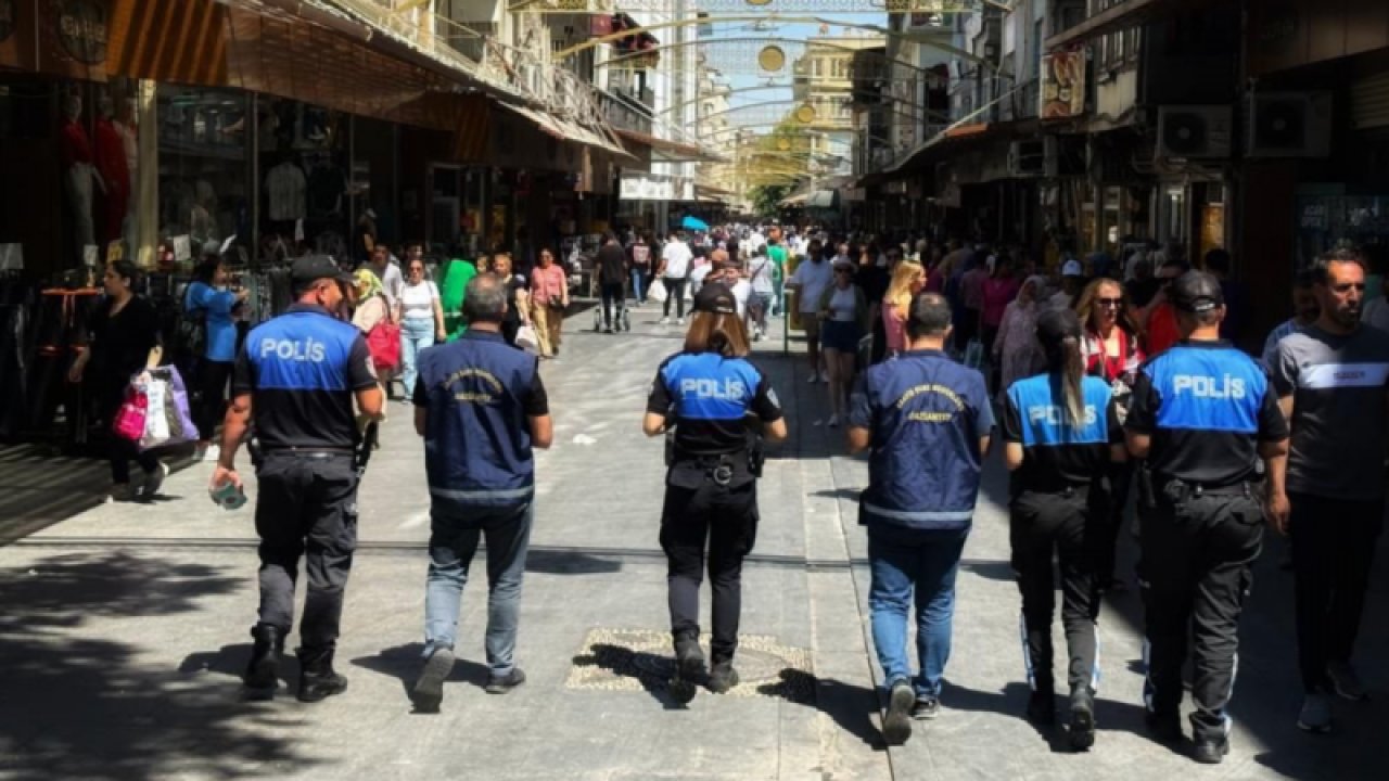 Gaziantep Toplum Destekli polis ekipleri vatandaşları bilgilendirdi