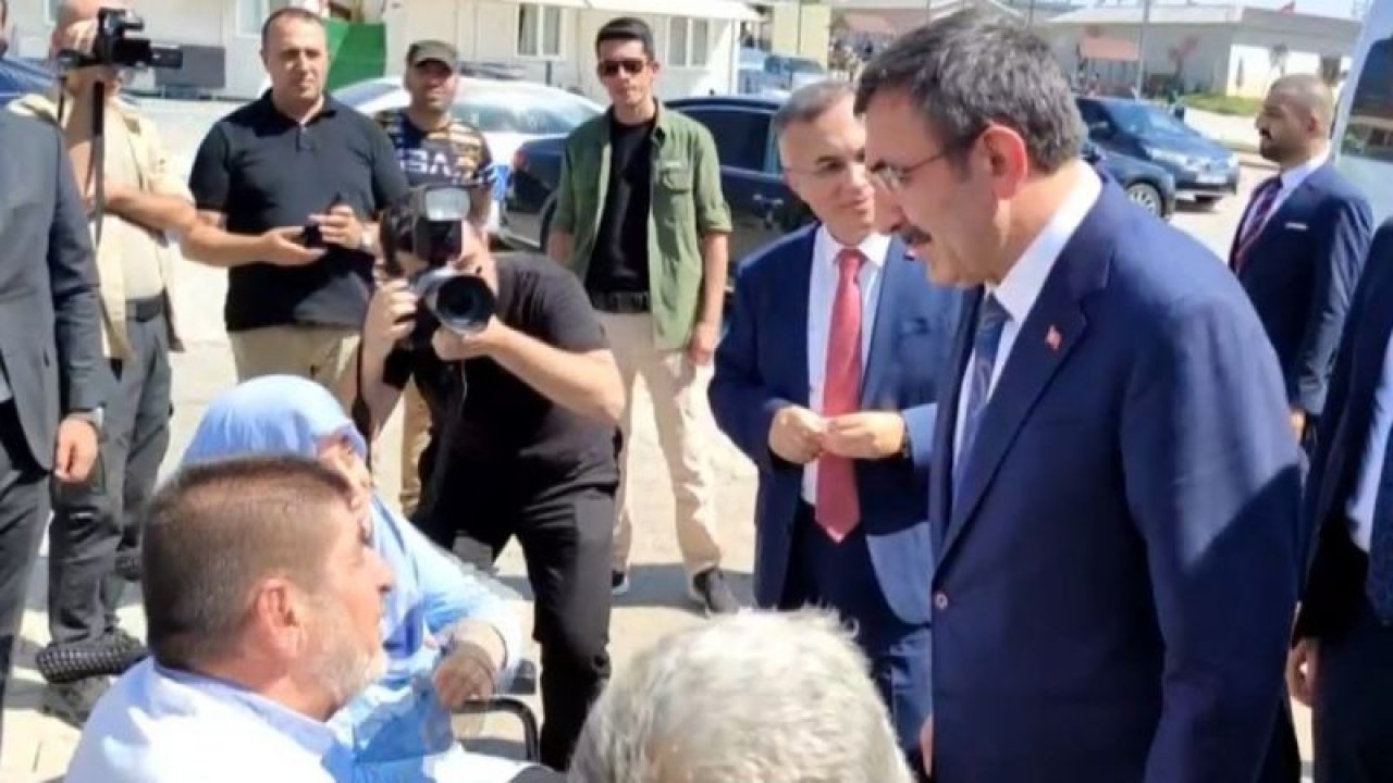 Cumhurbaşkanı Yardımcısı Cevdet Yılmaz, Gaziantep'in Nurdağı İlçesi'nde incelemelerde bulundu
