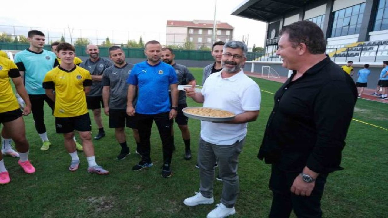 Cemar’dan Manisa FK’ya Gaziantep baklavası!