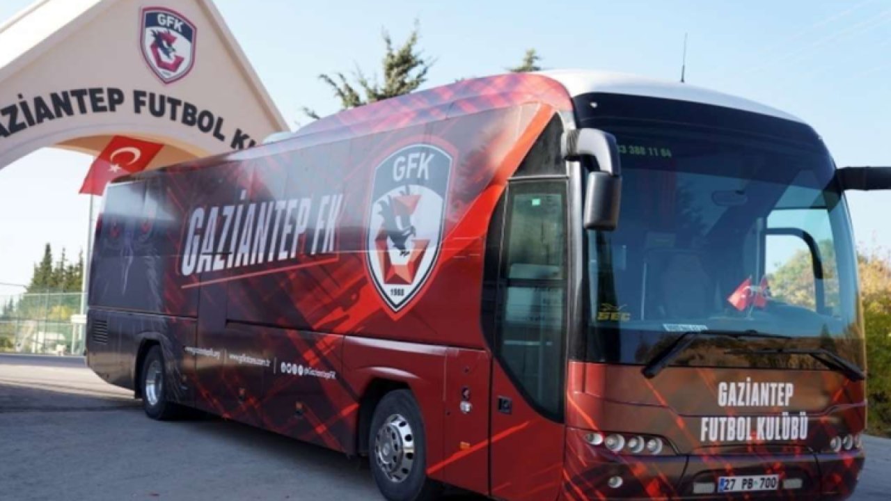 Büyükşehir Belediyesinden Gaziantep FK 'ya otobüs desteği.
