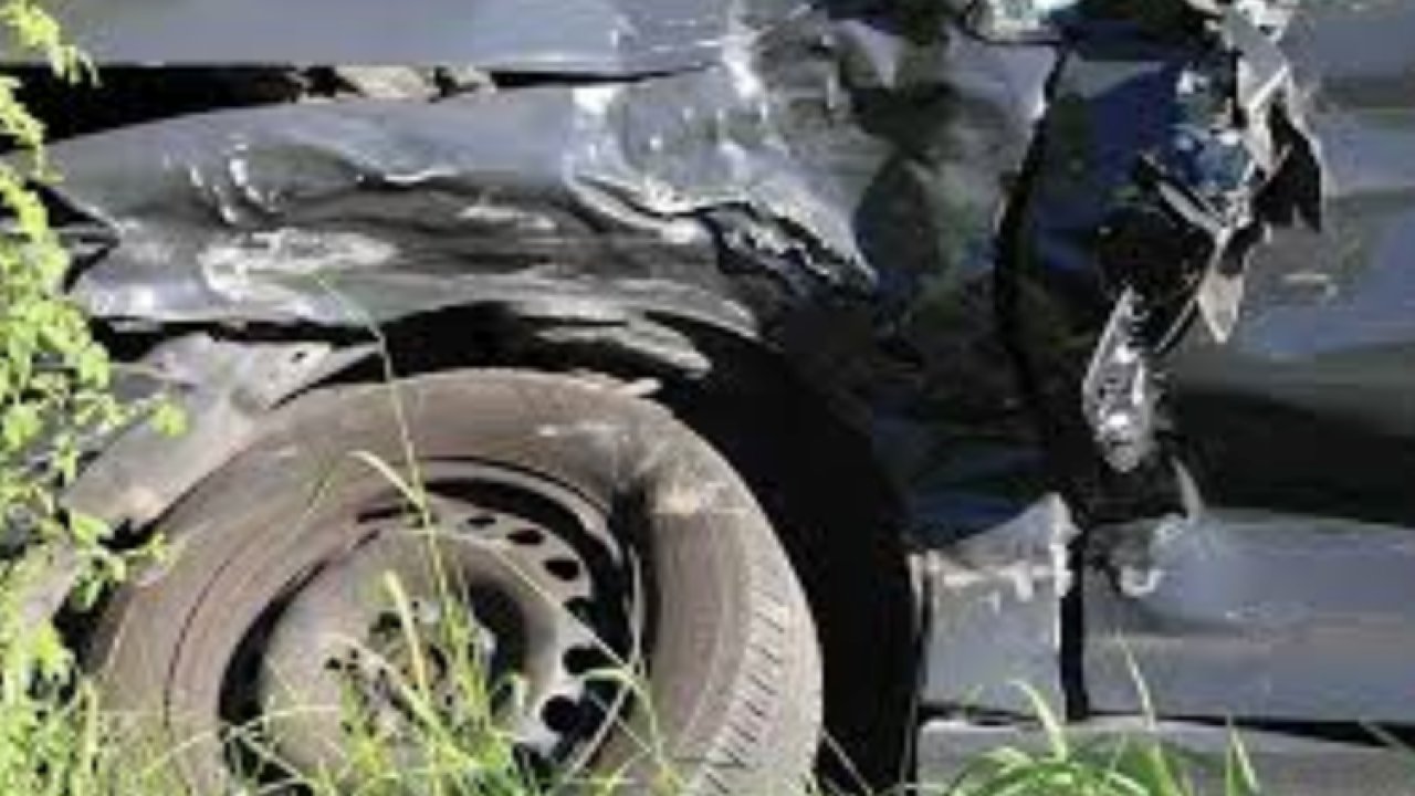 Gaziantep'te devrilen otomobildeki 7 kişi yaralandı