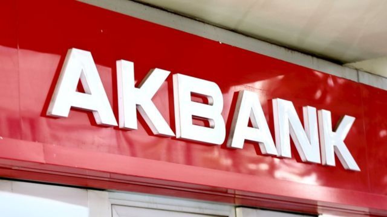 Son dakika faizsiz kredi müjdesi geldi: Akbank 15 bin TL faizsiz krediyi resmen duyurdu!