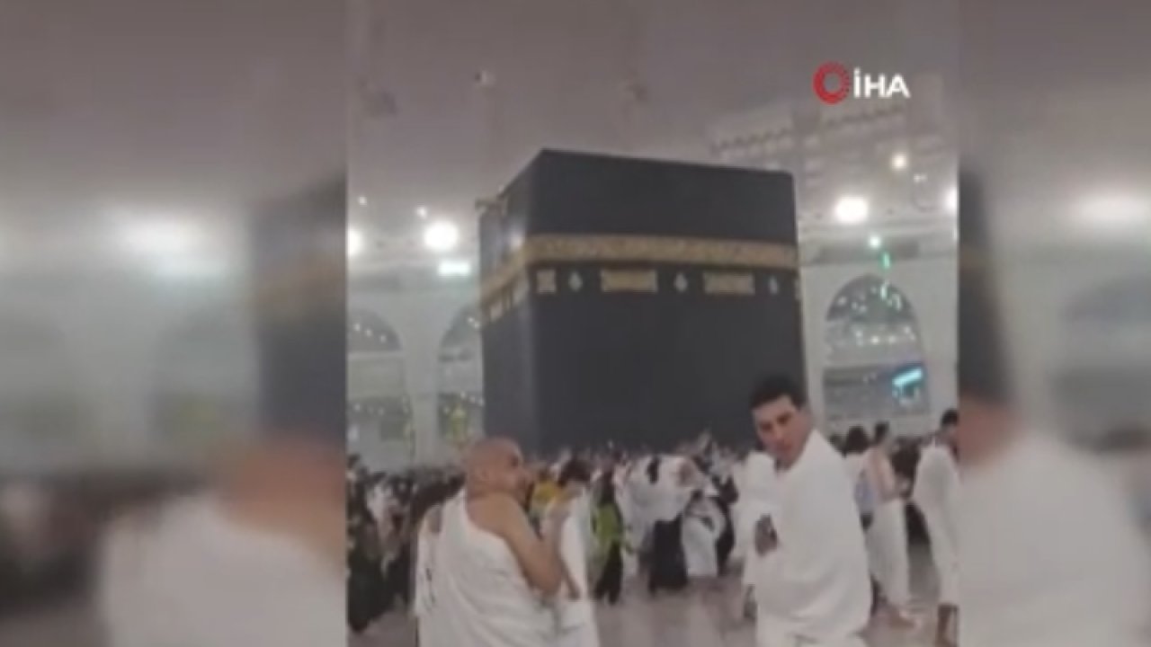 Mekke'de Şiddetli Yağış Ve Fırtına... Kabe’de şiddetli yağış ve fırtına... Video Haber