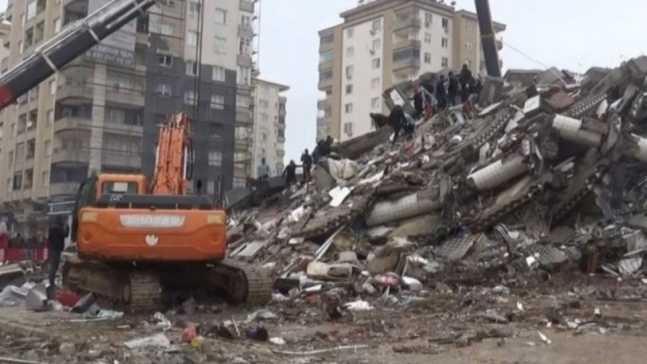 Gaziantep'in Nurdağı ilçesi'nde yıkılan Kavak Apartmanı ile ilgili şok iddianame! 26 kişinin öldüğü binaya sahte belgelerle yapı ruhsatı düzenlenmiş