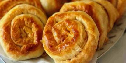 Bu Tarif Görümceye Saç Yoldurur! Görümceniz Aynısını Evde Yapmaya Çalışacak! İşte Tavada Patatesli Çıtır Börek!