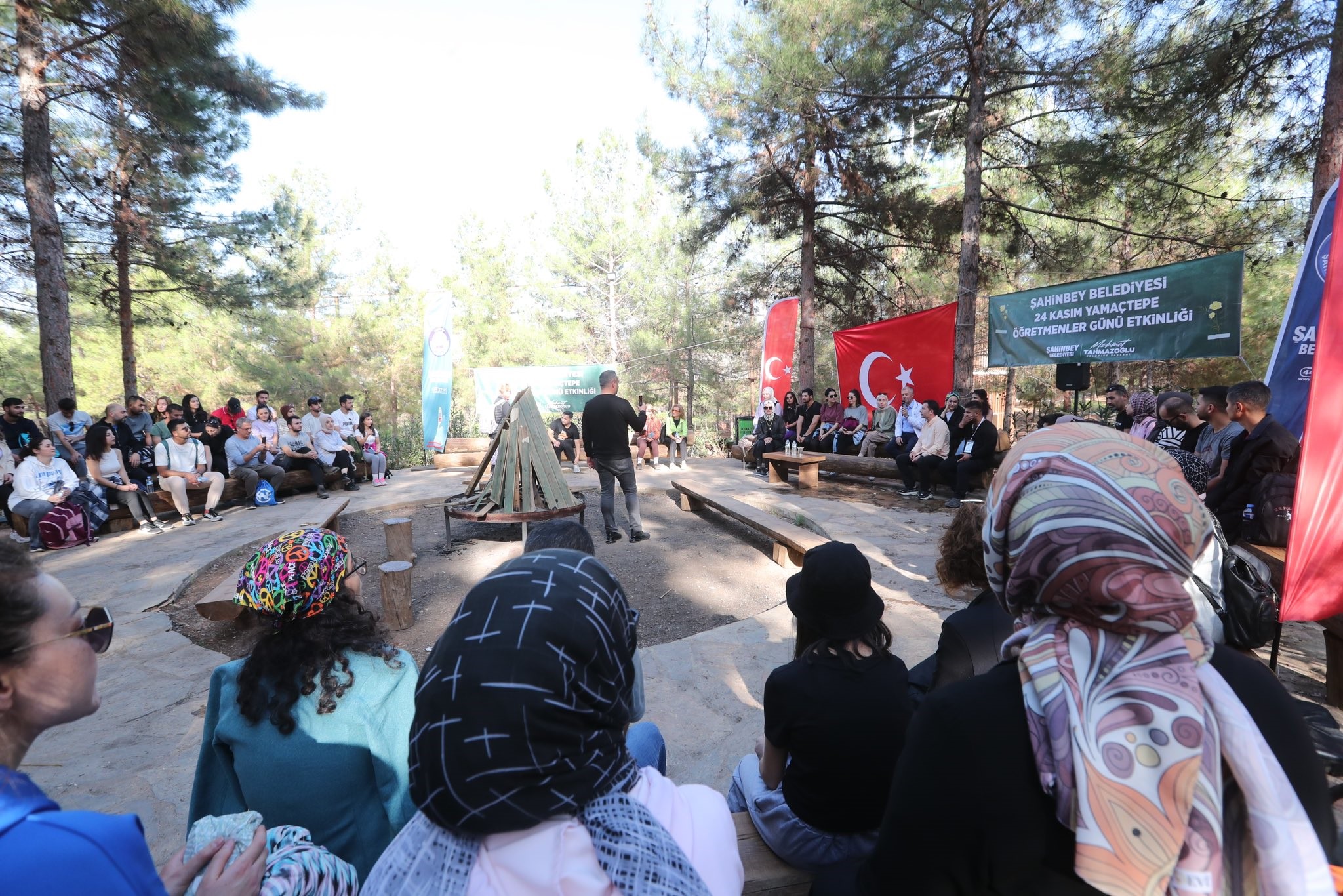 aw081346-01.jpg